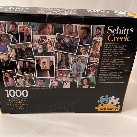 Schitt$ Creek 1000-Piece Puzzle by Aquarius - Picture 2 of 3